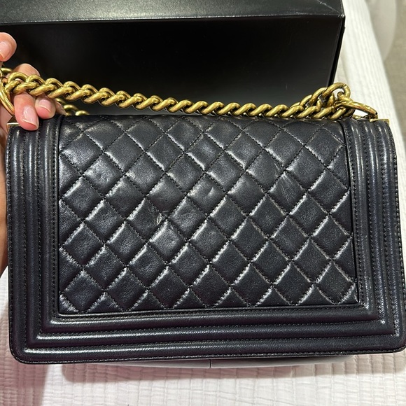 Authentic Chanel boy bag - Picture 7 of 10